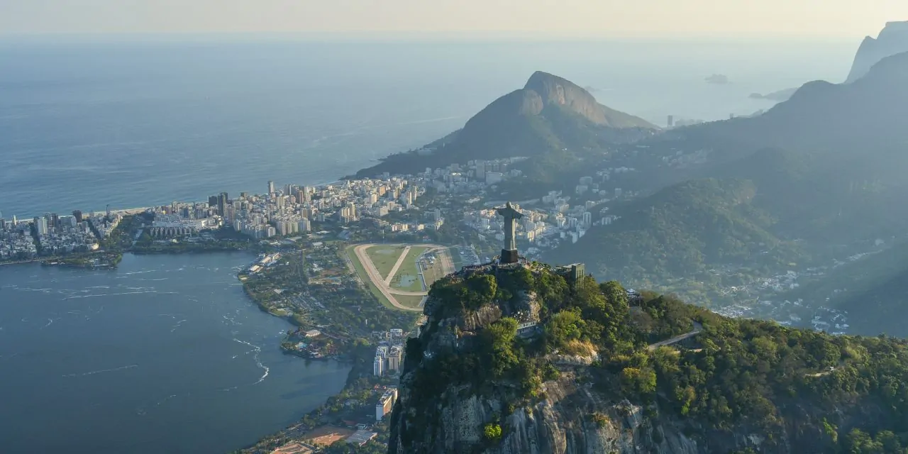 Travel Bloggers 8 Favorite Places to Visit in The Americas