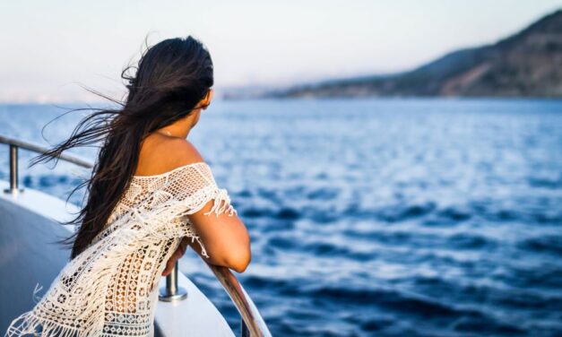 8 Tips for Solo Cruising