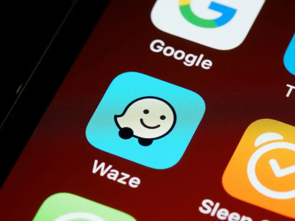 10 Best Free Apps to Use in Costa Rica | The Common Traveler | image: waze app symbol | Best Apps for Costa Rica by popular US travel blog, The Common Traveler: image of the Waze app. 