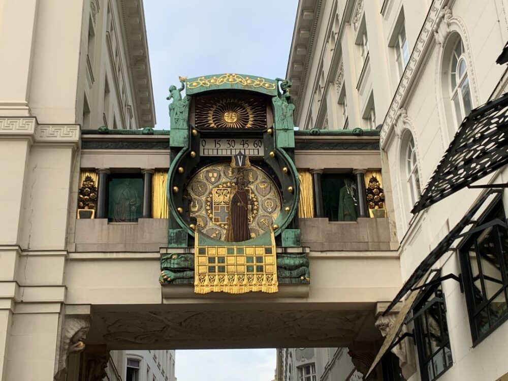 2 WEEK CENTRAL EUROPE ITINERARY featured by top travel blogger, The Common Traveler | image: Astronomical clock in Vienna, Austria
