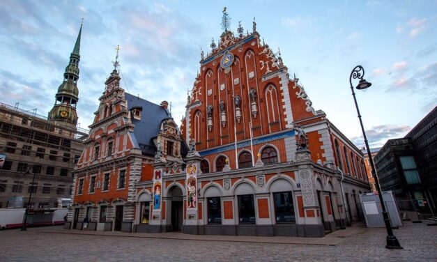 Top 10 Best Souvenirs from Latvia