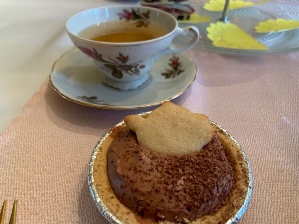 Afternoon Tea in Salisbury MD at the gillis grier bed and breakfast by The common Traveler |  chocolate tart with tea cup in background