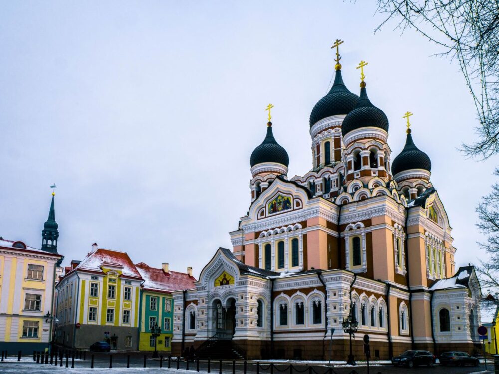 Best Things to do in Tallinn | The Common Traveler | image: Alexander Nevsky Cathedral
