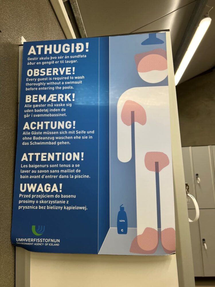Iceland Lagoon Etiquette | The Common Traveler | image: sign indicating areas to be washed before going into lagoon