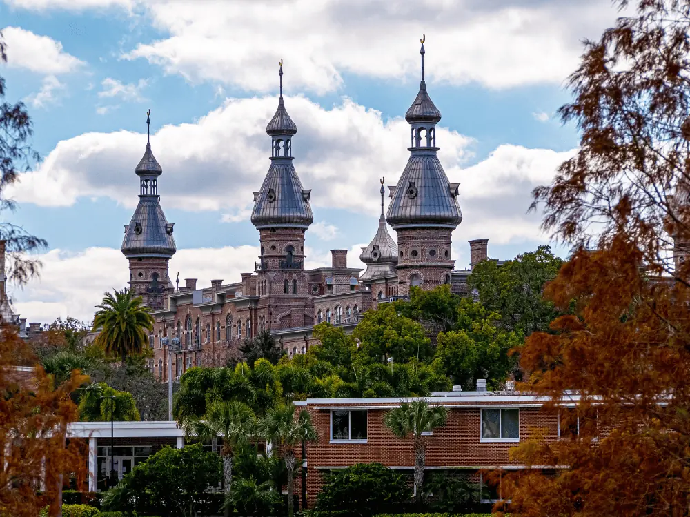 Best Things to Do in Tampa | The Common Traveler | image: Henry B. Plant Museum