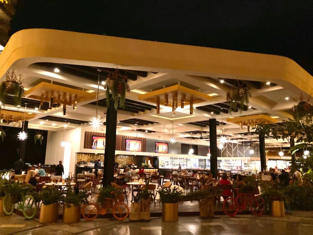 4 Days in Puerto Vallarta | The Common Traveler | image: Karuma restaurant