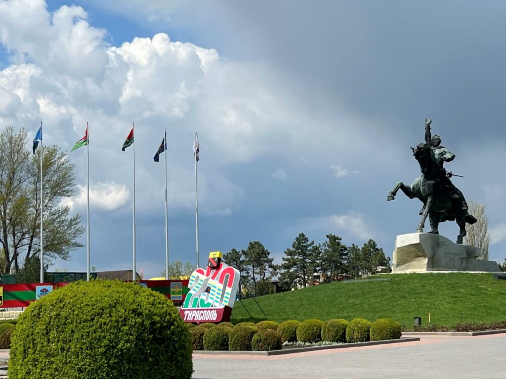 Is Transnistria Worth Visiting? | The Common Traveler | image: Alexander Suvorov Square and Monument in Transnistria