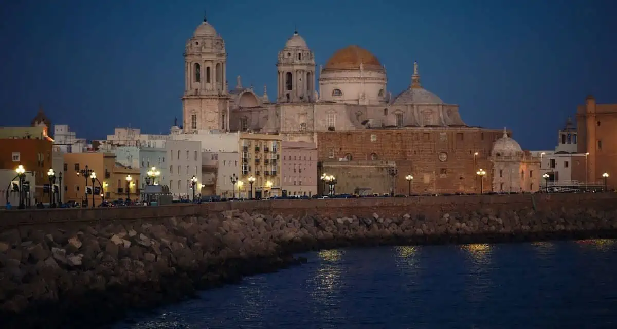 8 Reasons to Visit Cádiz, Spain
