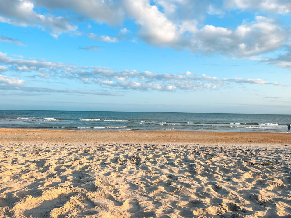 19 Best Things to Do in Morehead City NC | The Common Traveler | image: Atlantic Beach sand and waves