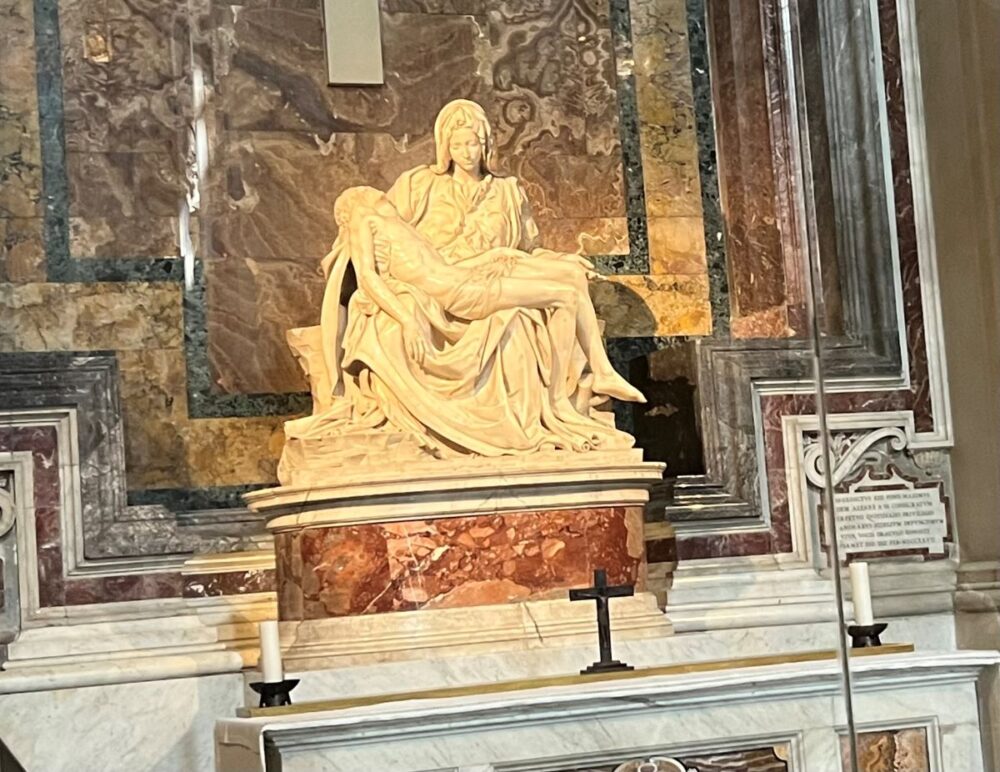 16 Best Things to Do in Rome for First-Time Visitors | The Common Traveler | image: Michelangelo's Pieta