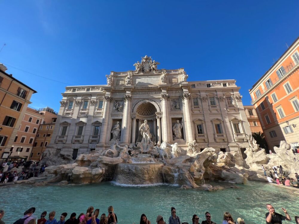 15 Famous Places in Europe | The Common Traveler | image: Trevi Fountain in Rome