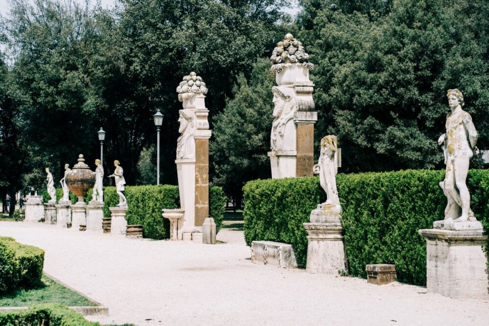 16 Best Things to Do in Rome for First-Time Visitors | The Common Traveler | image: statues in Villa Borghese Gardens