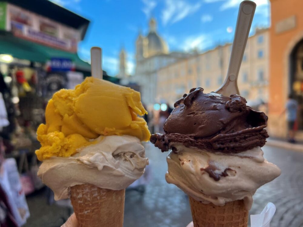 16 Best Things to Do in Rome for First-Time Visitors | The Common Traveler | image: two cones with gelato