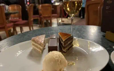 10 Hungarian Foods (+ Drinks) To Try