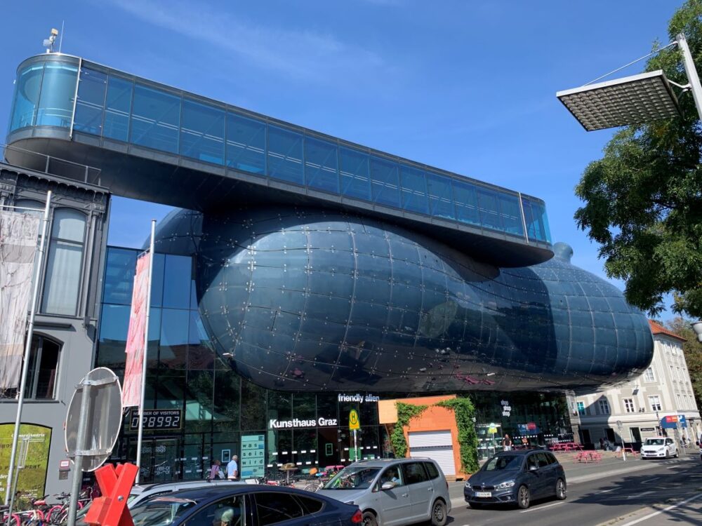 Best Things to Do in Graz | The Common Traveler | image: Kunsthaus Graz blue blob building
