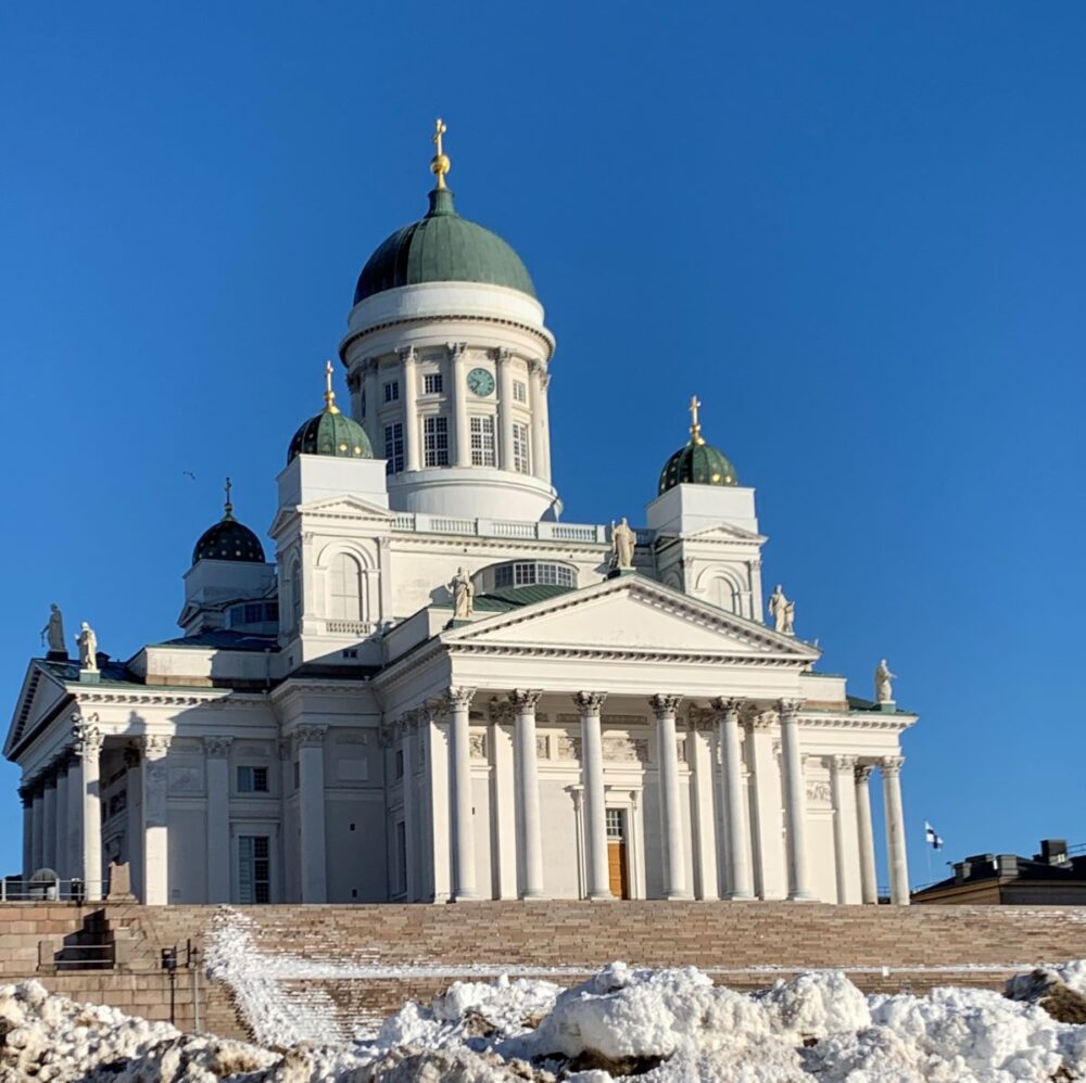 Best Things to Do in Helsinki | The Common Traveler | image: Helsinki Cathedral in Senate Square