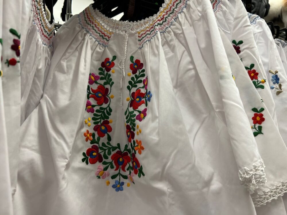 15 Best Souvenirs From Hungary | The Common Traveler | image: white embroidered blouses
