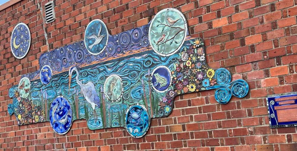 Best Things to do in Denton MD | The Common Traveler | image: mosaic mural of Eastern Shore