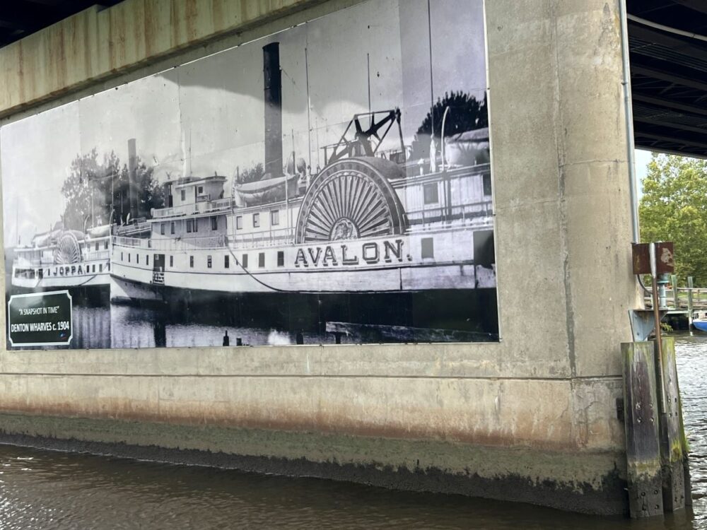Best Things to do in Denton MD | The Common Traveler | image: mural of steam boat