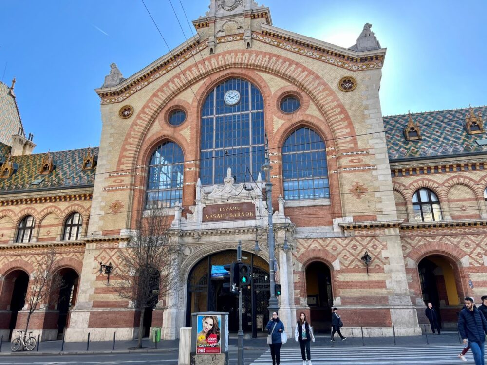 Budapest Tips for First-Time Visitors | The Common Traveler | image: Central Market