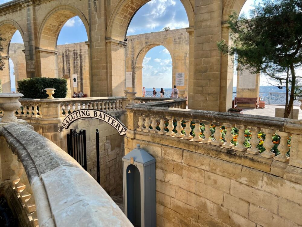 Port Day Guide: Valletta, Malta | The Common Traveler | image: entrance to Saluting Battery