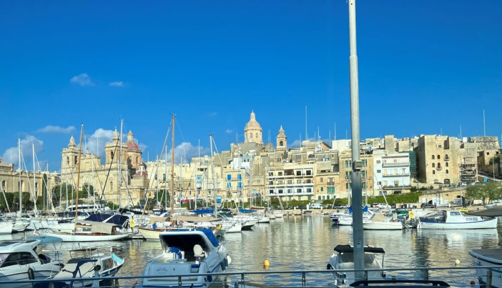 Port Day Guide: Valletta, Malta | The Common Traveler | image: small boats in Valletta Waterfront