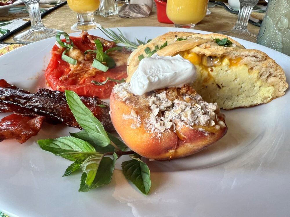 The Perfect Weekend in Wicomico County, MD | The Common Traveler | image: breakfast plate at The Whitehaven Inn