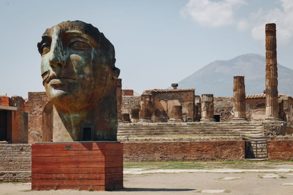 15 Famous Places in Europe | The Common Traveler | image:  Pompeii