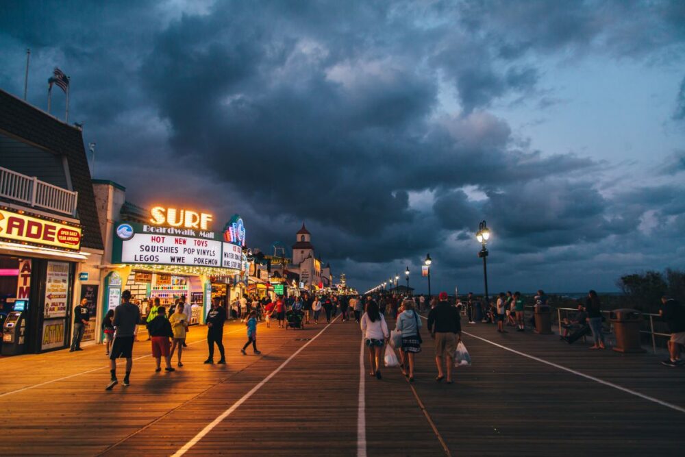 11 Best Things to Do in Ocean City NJ | The Common Traveler | image: Boardwalk at night