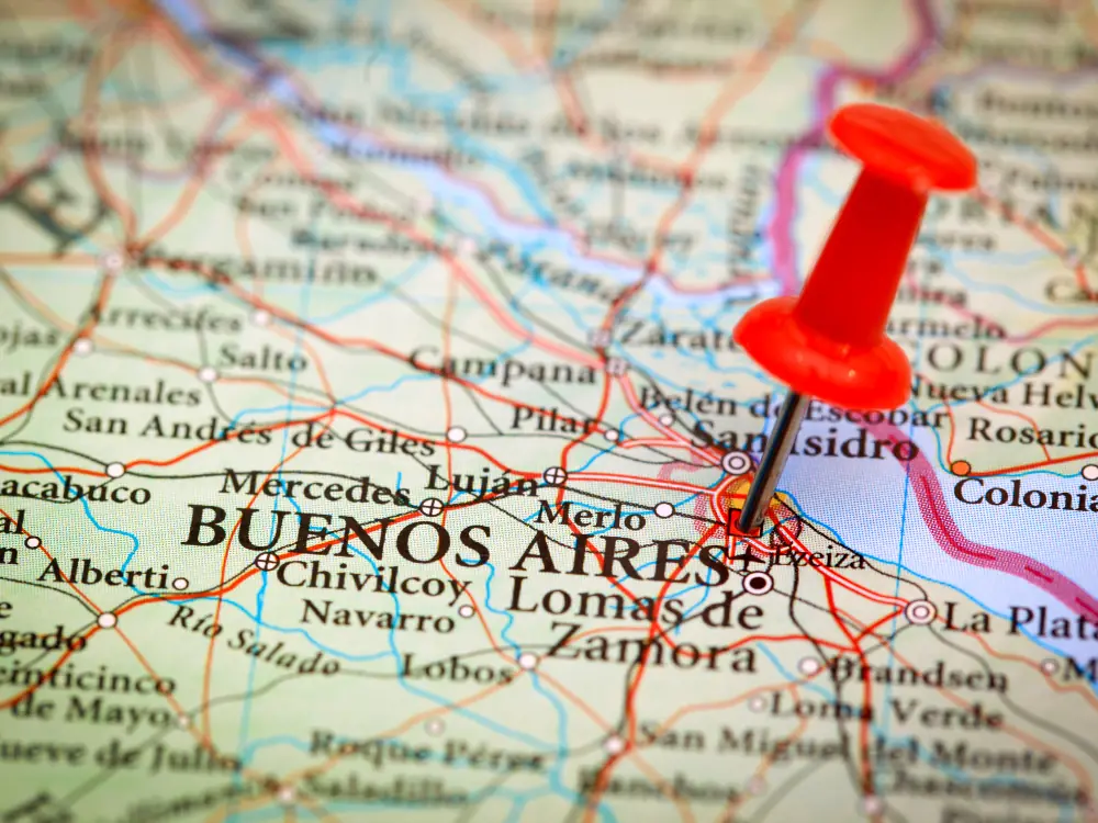 Buenos Aires Itinerary 24 or 48 Hours | The Common Traveler | image: map with Buenos Aires pinned
