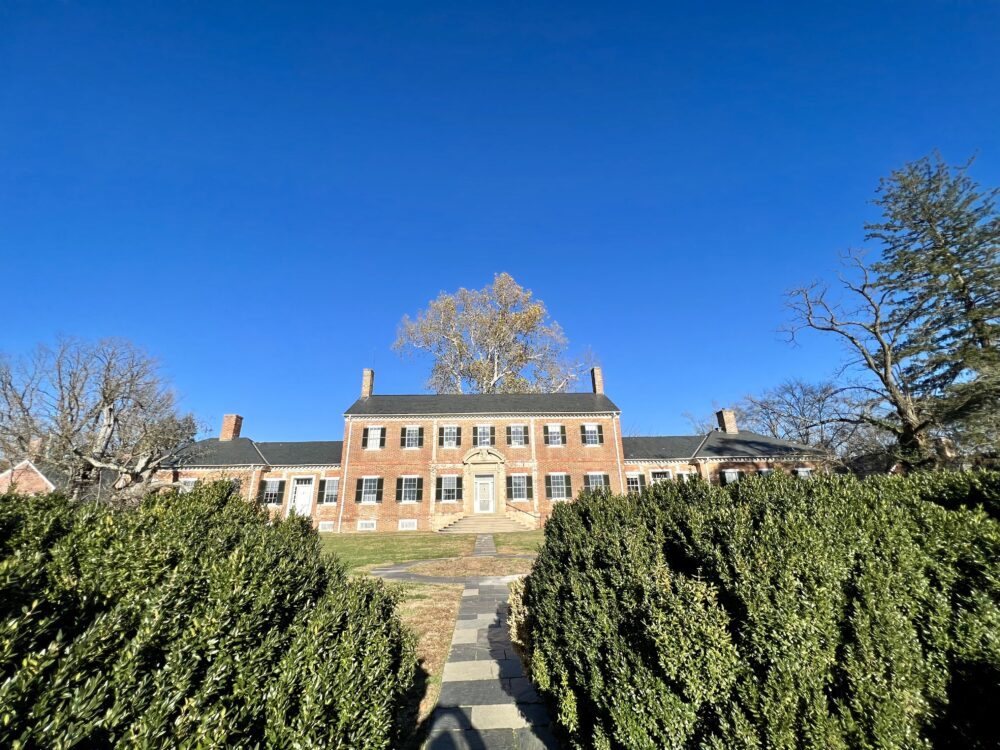 Best Things to Do in Downtown Fredericksburg VA | The Common Traveler | image: Chatham Manor