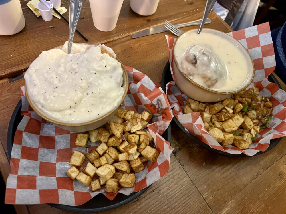 Best Things to Do in Downtown Fredericksburg VA | The Common Traveler | image: biscuits and gravy with potatoes