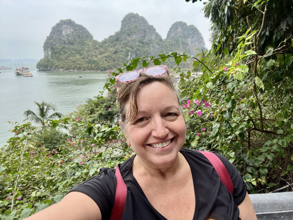 Incredible Things to Do in Halong Bay | The Common Traveler | image: woman at Halong Bay selfie