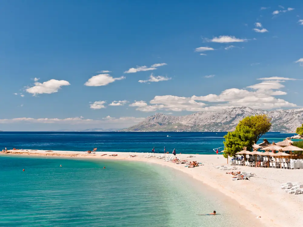 Best Day Trips From Split, Croatia | The Common Traveler | image: beach in Makarska, Croatia