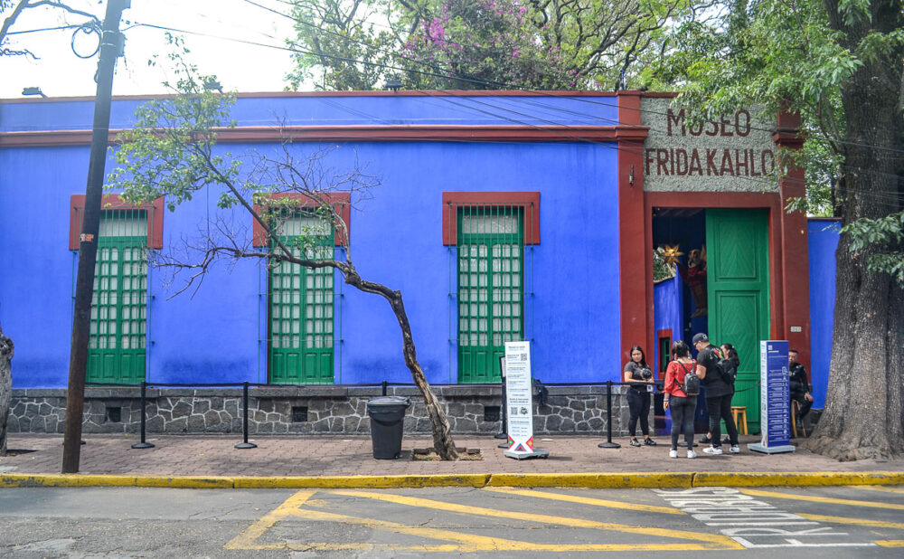 10 Best Places to Visit in Mexico City | The Common Traveler | image: Museo Frida Kahlo