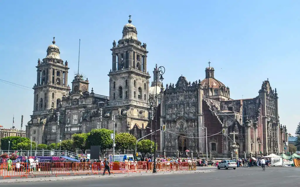 10 Best Places to Visit in Mexico City