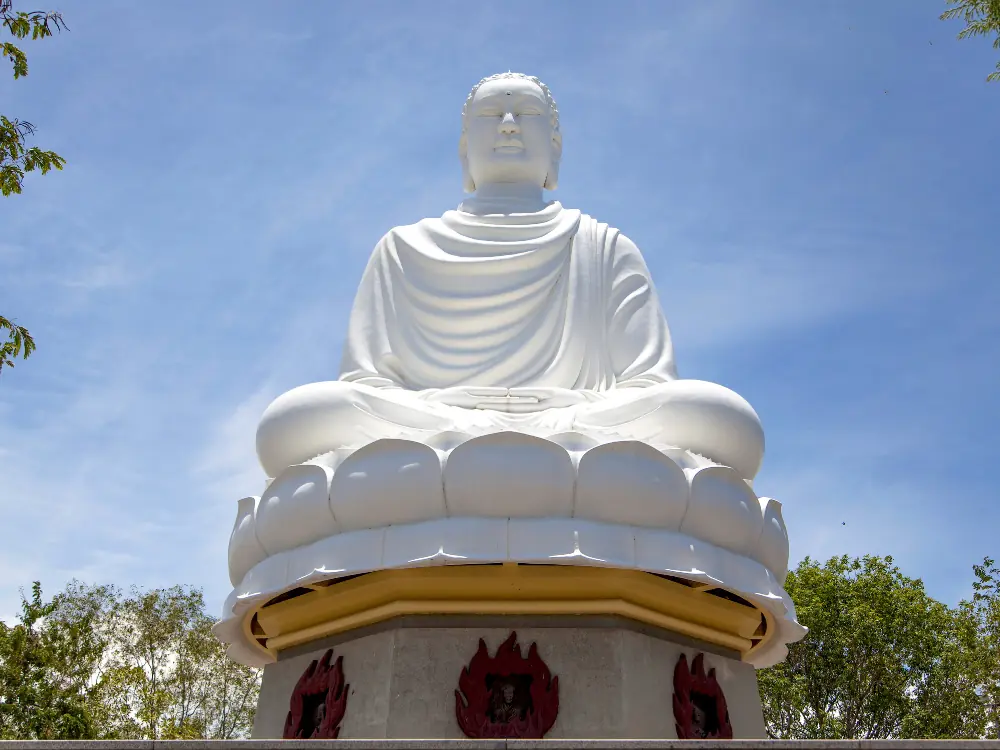 Is Nha Trang Worth Visiting? | The Common Traveler | image: white Buddha at Long Son Pagoda