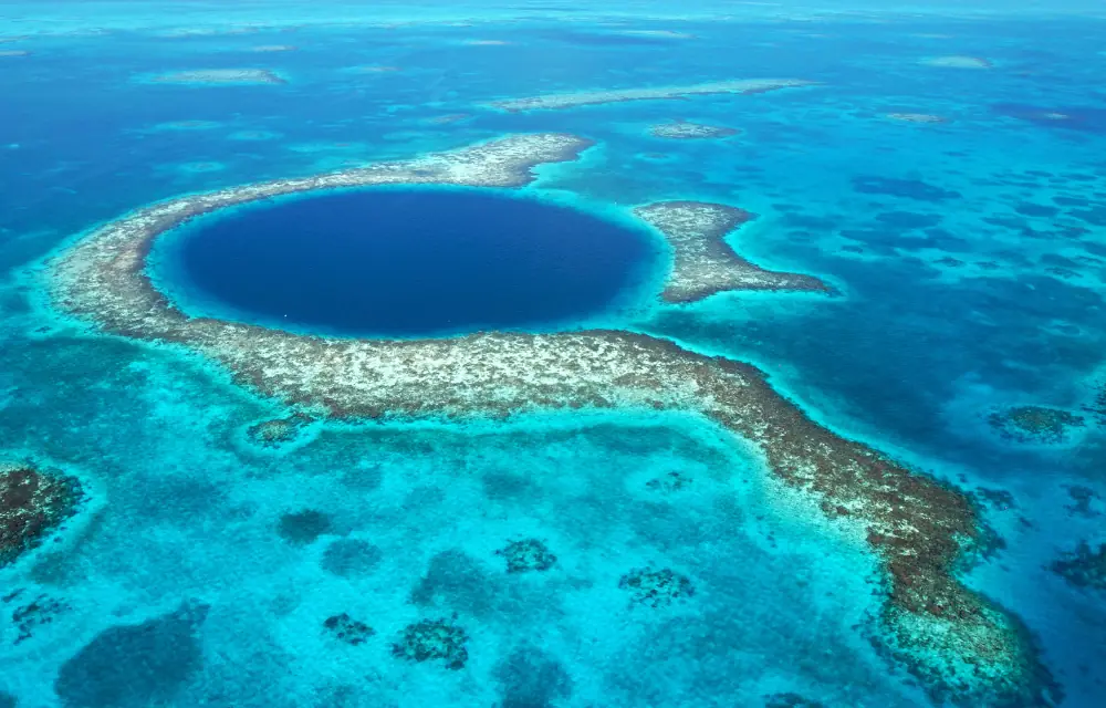 Caye Caulker or Ambergris Caye: Which Belizean Island Is Right For You?