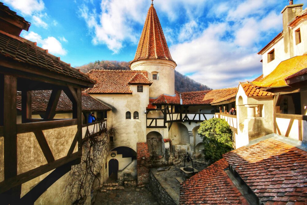 Things to Do in Bucharest | The Common Traveler | image: Bran Castle