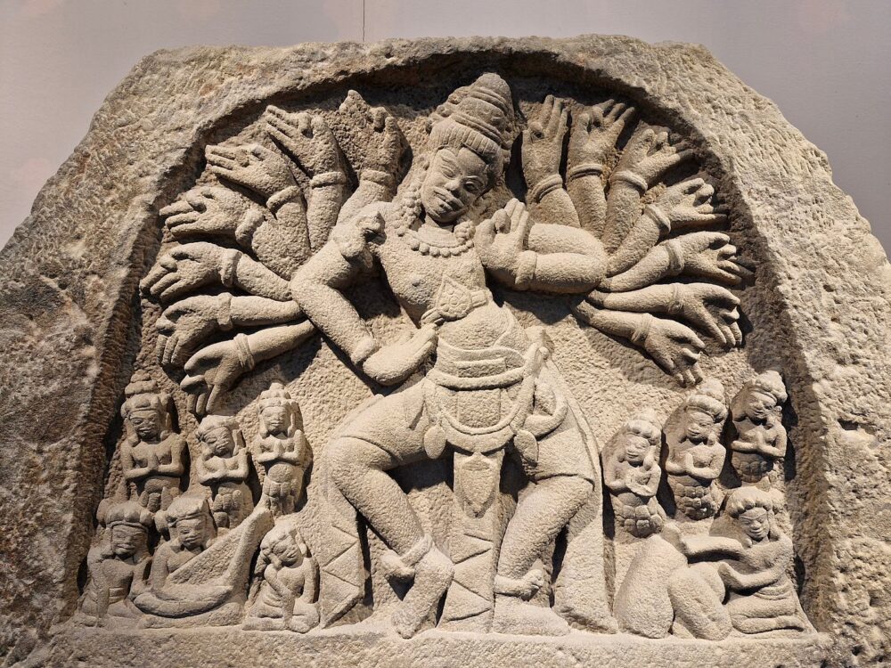 Things to Do in Da Nang Vietnam | The Common Traveler | image: sculpture at Museum of Cham Sculpture