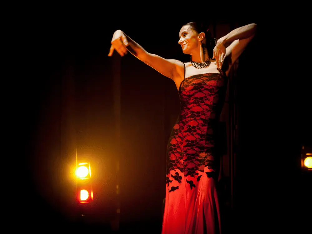 Great Reasons to Visit Jerez de la Frontera | The Common Traveler | image: flamenco dancer in red dress
