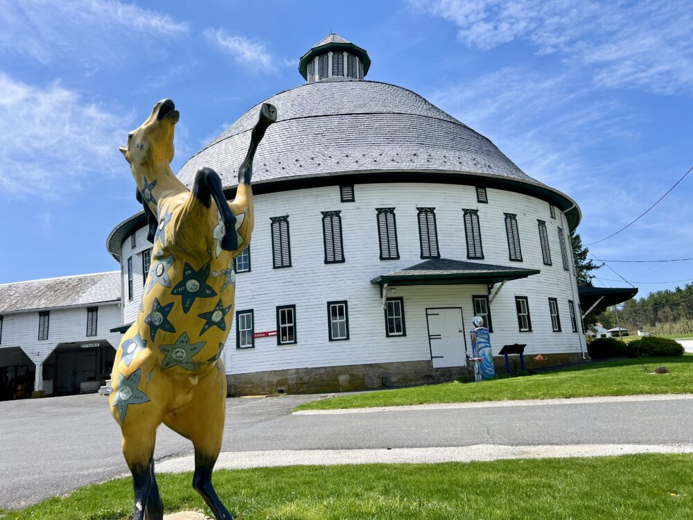 Hidden Gems in Gettysburg and Adams County | The Common Traveler | image: Historic Round Barn