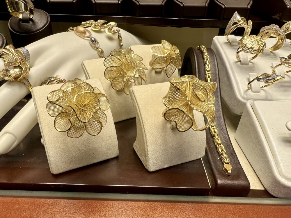 North Macedonia Souvenirs | The Common Traveler | image: gold filigree jewelry