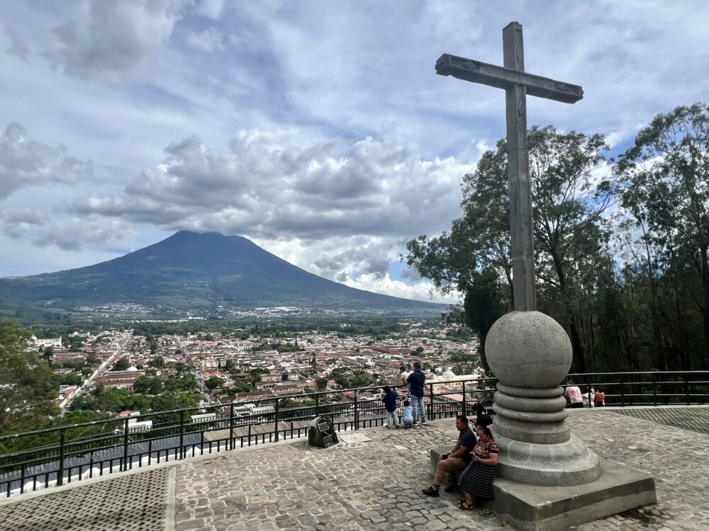 Unforgettable Things to Do in Antigua, Guatemala | The Common Traveler | image: Cerro de la Cruz