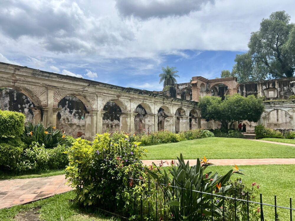 Unforgettable Things to Do in Antigua, Guatemala | The Common Traveler | image: Santa Clara Convent