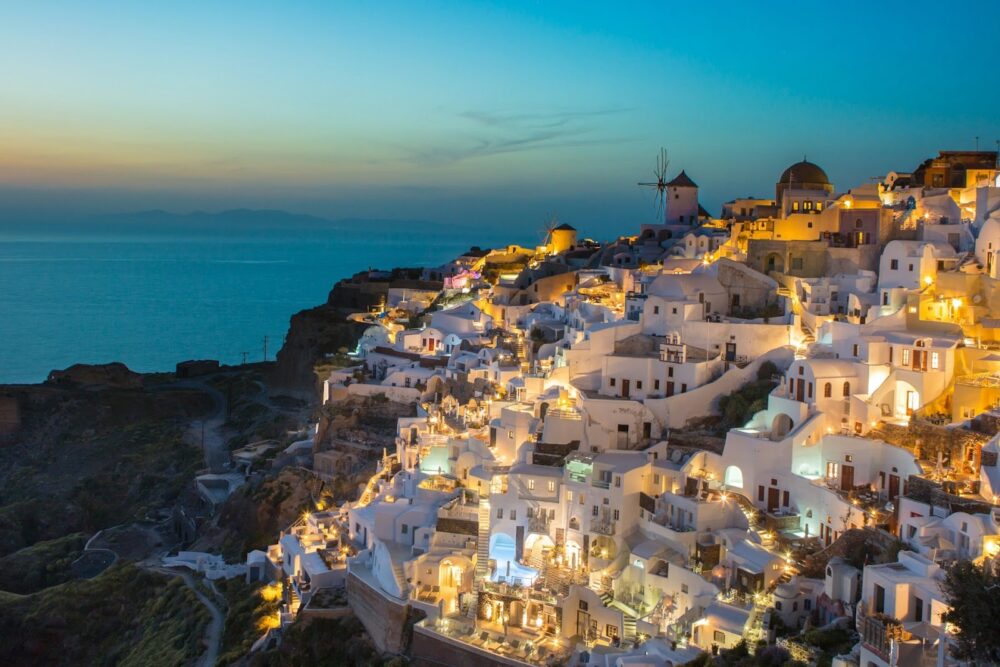 Island Hopping Beyond Santorini | The Common Traveler | image: Santorini at night