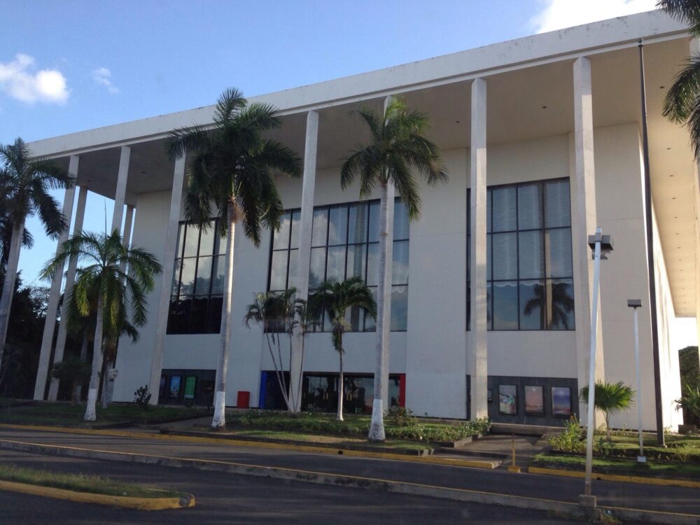 Managua, Nicaragua | The Common Traveler | image: Ruben Dario National Theater white building