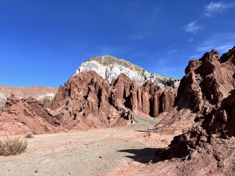 San Pedro de Atacama | The Common Traveler | image: Rainbow Valley with various colors