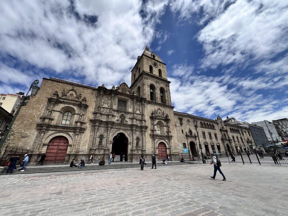 Guide to La Paz, Bolivia | The Common Traveler | image: front of San Francisco church