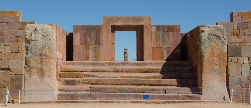 Guide to La Paz, Bolivia | The Common Traveler | image: stone entry to Tiwanaku